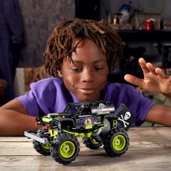 LEGO Technic - Monster Jam Grave Digger (42118)