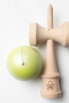 Joc de indemanare - Sweets Kendama - Pearl Honeydew