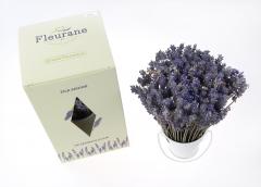 Aranjament floral - Galetusa cu lavanda, alb