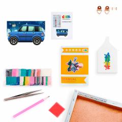 Goblen cu margele lipite - Masina Mica, 17x22 cm