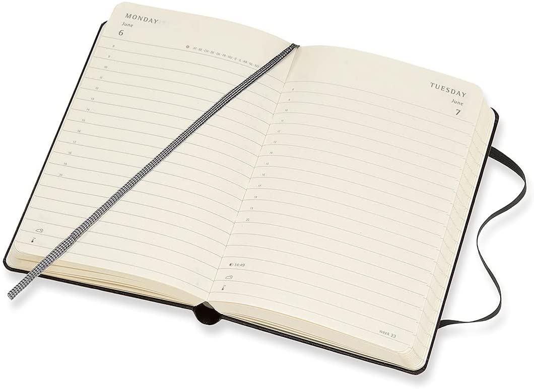 Agenda 2022 12Month Daily Planner Pocket, Hard Cover Black Moleskine