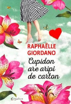 Cupidon are aripi de carton