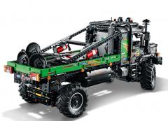 LEGO Technic - 4x4 Mercedes-Benz Zetros Trial Truck (42129)