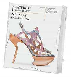 Calendar 2022 - Page-A-Day Gallery Calendar: Shoes