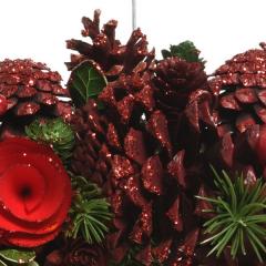 Decoratiune - Wreath Pnecone Berries, Baubles, Wooden Flowers, Glitter - Red