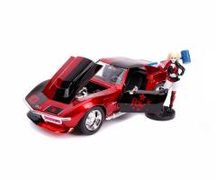 Set masinuta cu figurina -  Harley Quinn & 1969 Chevy Corvette Stingray, 1:24