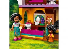 LEGO Disney - Casa Madrigal / The Madrigal House (43202)