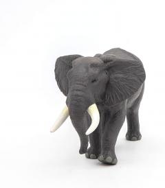 Figurina - Wild Animal Kingdom - African Elephant
