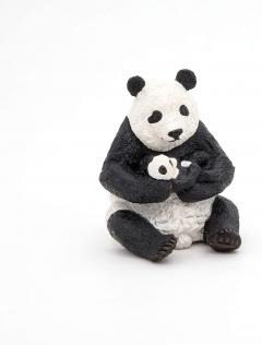 Figurina - Wild Animal Kingdom - Sitting Panda and Baby