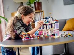 LEGO Friends - Heartlake City Grand Hotel (41684)