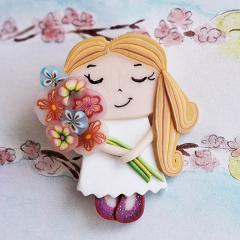 Martisor - Fetita cu flori