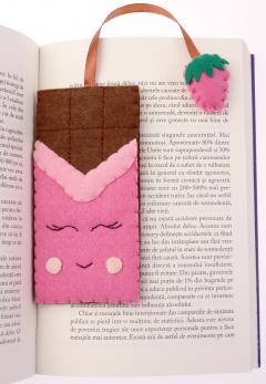 Semn de carte - Tableta de ciocolata cu zmeura, roz