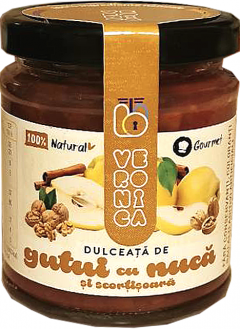 Dulceata de Gutui cu nuca si scortisoara