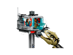 LEGO Jurassic World - Giganotosaurus & Therizinosaurus Attack - 810 piese (76949)