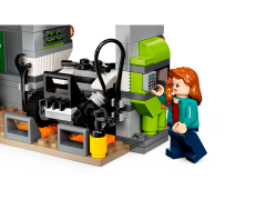 LEGO Jurassic World - Giganotosaurus & Therizinosaurus Attack - 810 piese (76949)