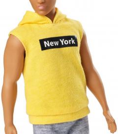 Papusa - Barbie Fashionistas - Baiat cu hanorac galben New York
