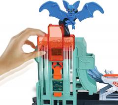Set de joaca - Hot Wheels City - Bat Blitz Hospital Attack