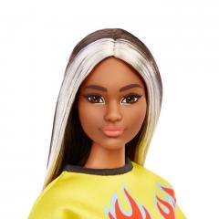 Papusa - Barbie Fashionista - Bruneta cu suvite blonde