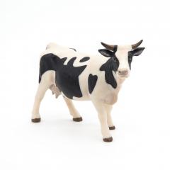 Figurina - Farmyard Friends - Black and White Cow