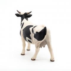 Figurina - Farmyard Friends - Black and White Cow