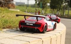 Masina cu telecomanda - Audi R8 Lms Performance