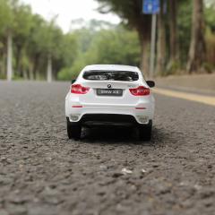 Masina cu telecomanda - Bmw X6, Alb