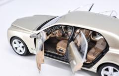 Masina - Bentley Champagne