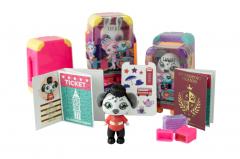 Jucarie - My Passport Friends - Figurine Surpriza in Trolere Colorate