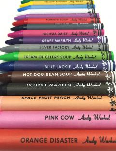 Set 18 creioane cerate - Andy Warhol