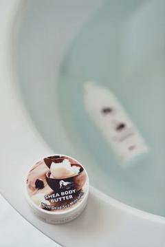 Unt de corp - Shea Butter with Dead Sea Minerals