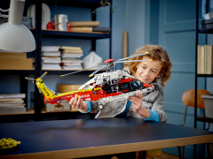 LEGO Technic - Airbus H175 Rescue Helicopter (42145)