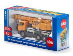 Camion cu macara telescopica