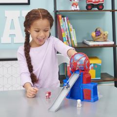 PATRULA CATELUSILOR TURNUL DIN ORAS