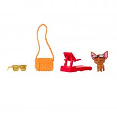 Papusa - Barbie Extra cu Bandana