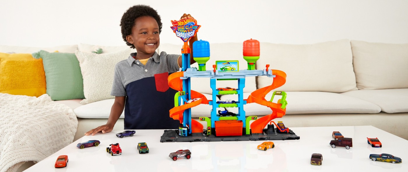 Set de joaca Hot Wheels Mega Garage 