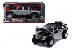 Masinuta Metalica - Jeep Gladiator, scara 1:24