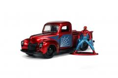 Set figurina si masinuta - Proto-Suit Spider-Man & 1941 Ford Pickup