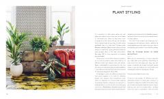 Living with Plants: A Guide to Indoor Gardening Sophie Lee