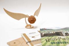 IncrediBuilds -Harry Potter: Golden Snitch 3D Wood Model and Booklet