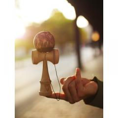 Joc de indemanare - Kendama - Krom Naked Pelle - Scoped Rubber