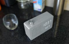 Radio cu ceas LED