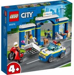 LEGO City - Police Station Chase (60370)