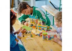 LEGO Friends - Heartlake International School (41731)