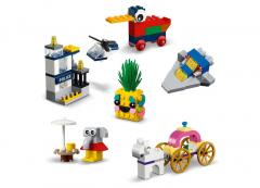 LEGO Classic - 90 Years of Play (11021)