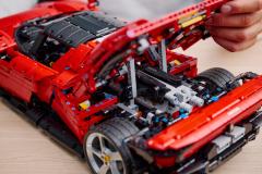 LEGO Technic - Ferrari Daytona SP3 (42143)