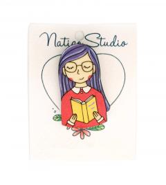 Martisor - Fata cu carte