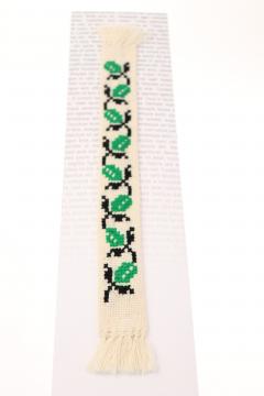 Semn de carte cusut manual - Model verde cu negru