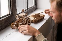 Puzzle mecanic - The Tractor Wins