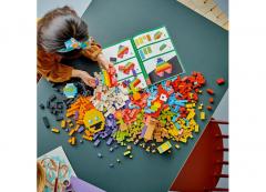 LEGO Classic - Lots of Bricks (11030)