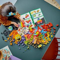 LEGO Classic - Lots of Bricks (11030)